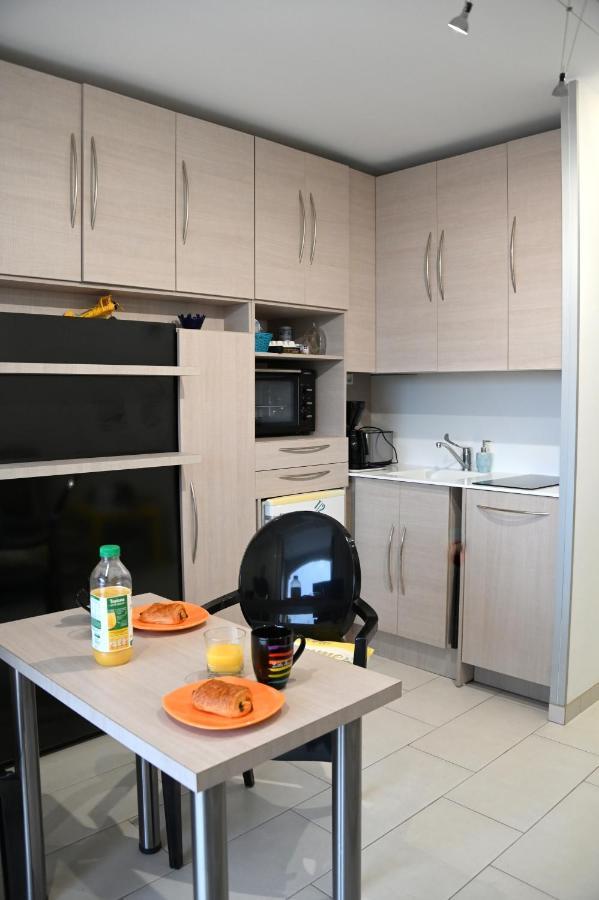 Aigues Marines Yourhosthelper Apartment Saint-Cyr-sur-Mer Bagian luar foto